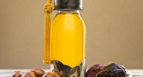 Olio di Argan per capelli secchi e pelle stressata: quando serve davvero e quando è solo marketing
